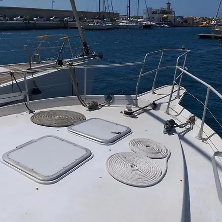 بوتيل Motoryacht Favilu' سان ميغيل ذي أبونا