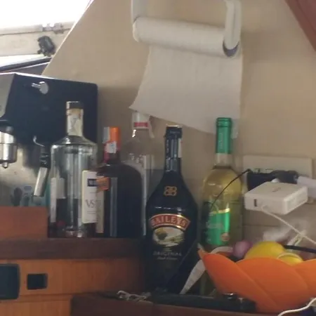 بوتيل Motoryacht Favilu' *